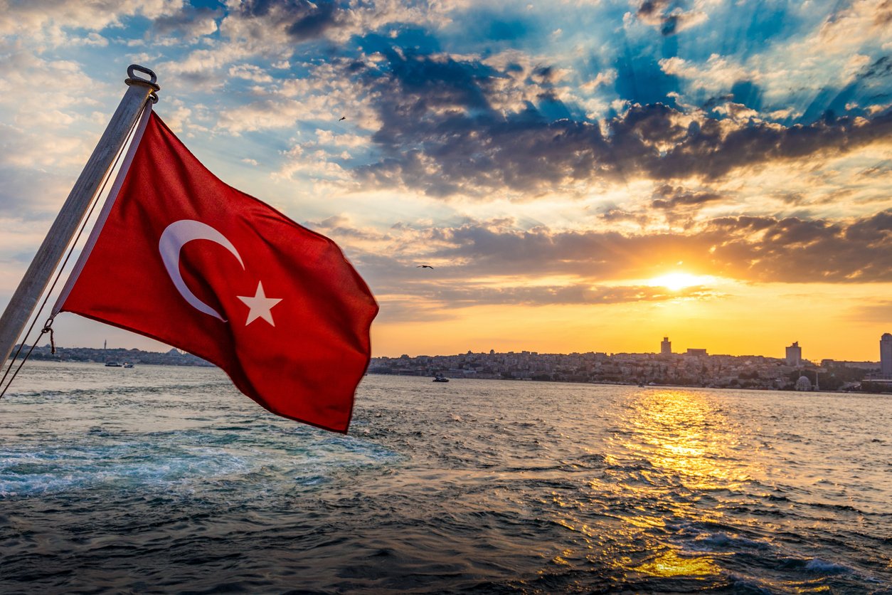 Turkey raises tariffs to curb cross-border e-commerce